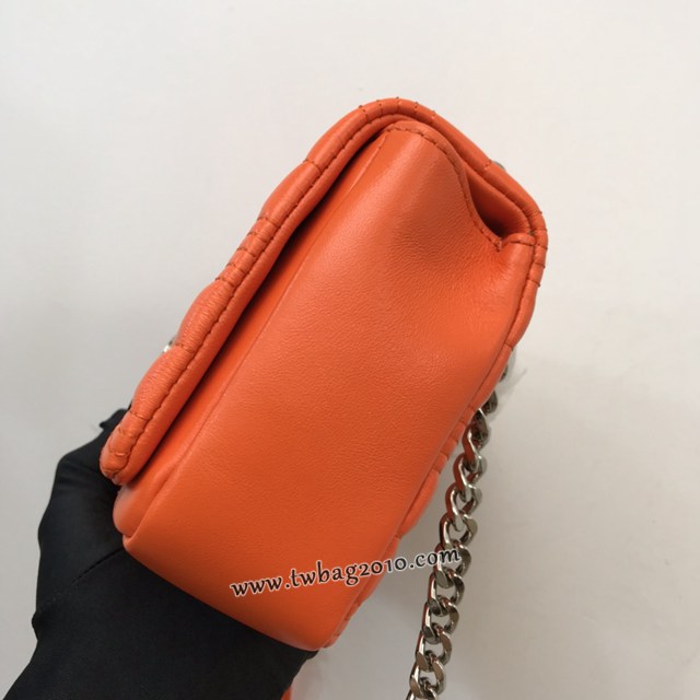 Burberry專門店新款羊皮小號TB蘿拉包 巴寶莉絎縫品牌格紋鏈條單肩挎背女包 yxb1537